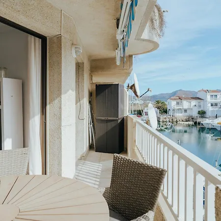 Farm stay Welcs 208 Emp Cerca De La Playa Empuriabrava